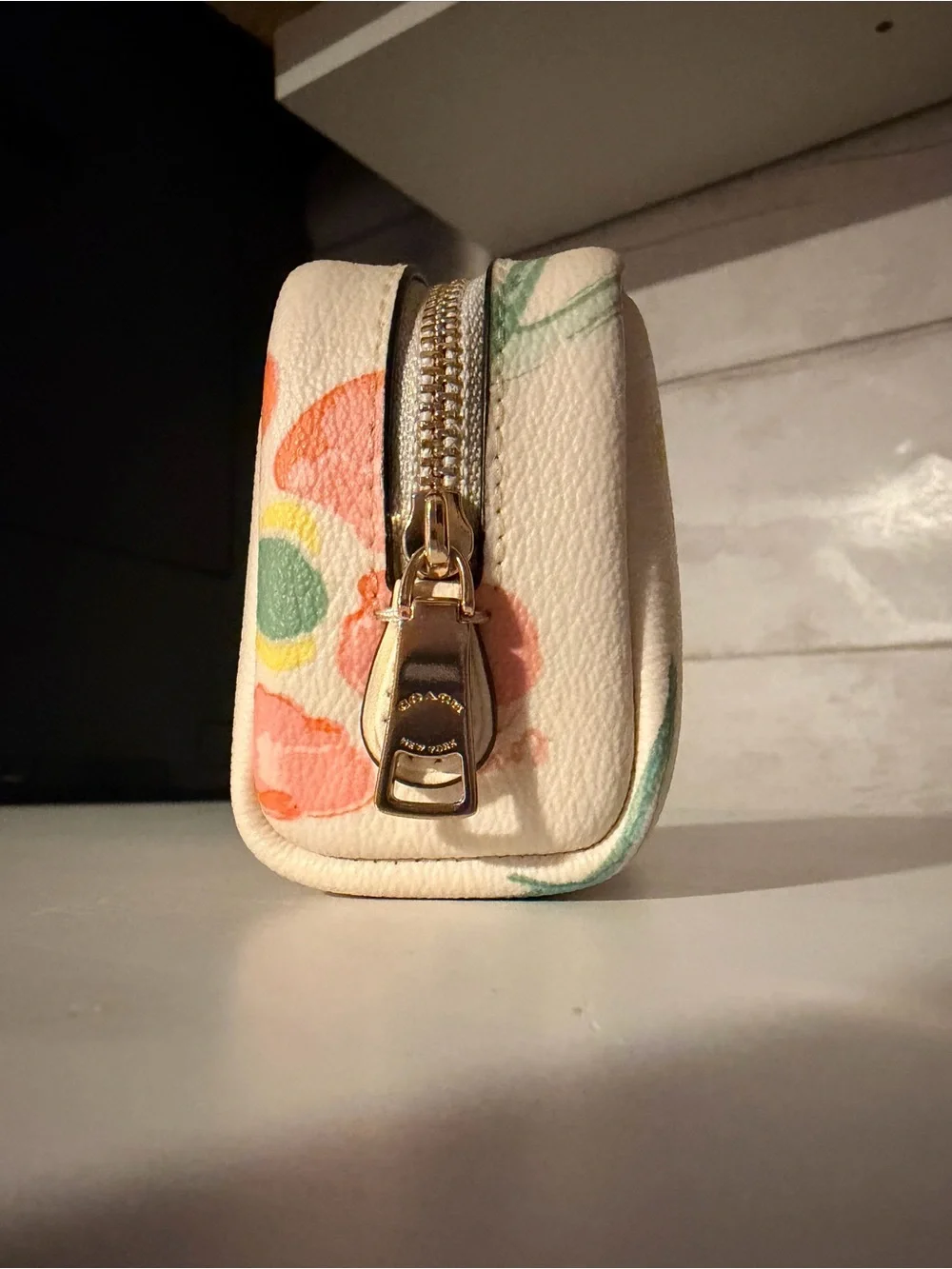 C8706 Coach mini boxy cosmetic pouch